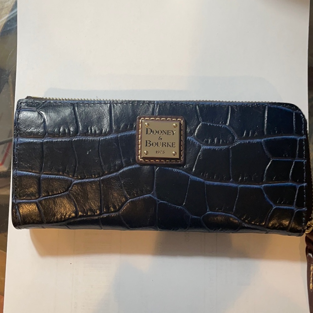 Dooney & Bourke Croc Wallet